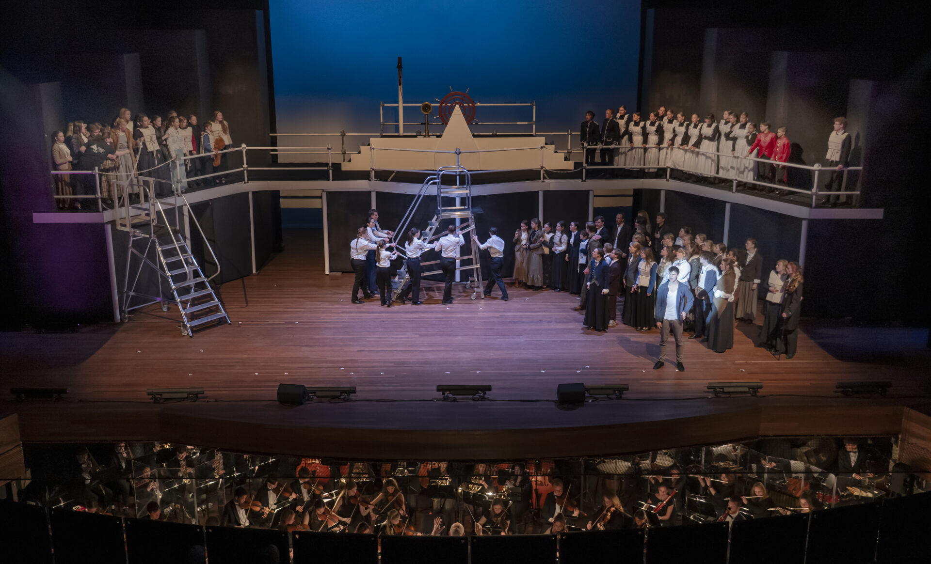 Layher in het theater